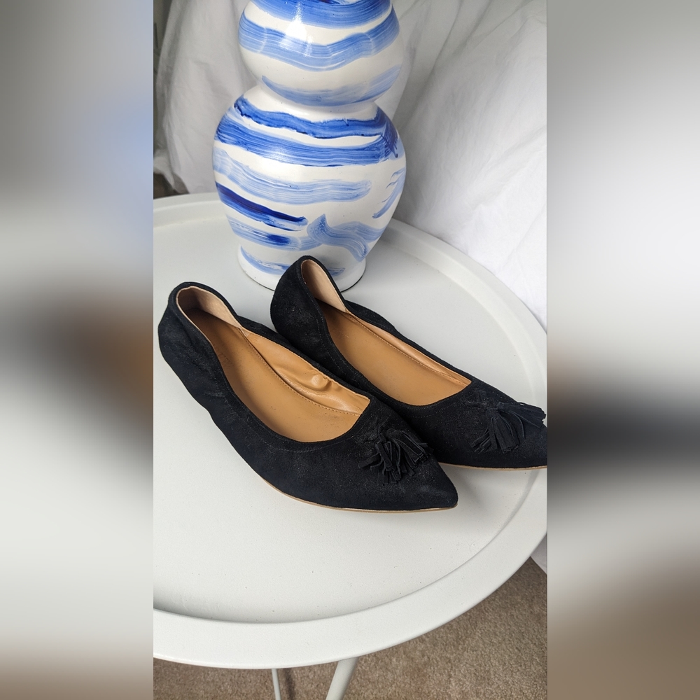 J Crew Flats- Pointed Toe, Tassel, Black